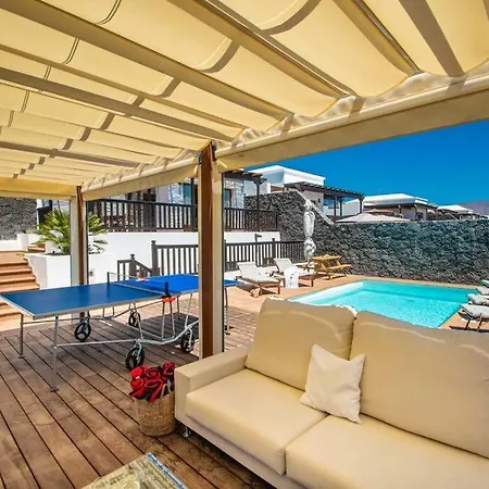 Cavendish With Sea Views And Heatable Pool Close To Flamingo Beach Villa Playa Blanca (Lanzarote)