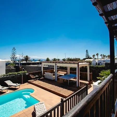 Cavendish With Sea Views And Heatable Pool Close To Flamingo Beach Villa Playa Blanca (Lanzarote)