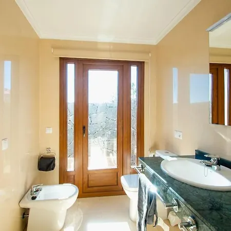Cavendish With Sea Views And Heatable Pool Close To Flamingo Beach Villa