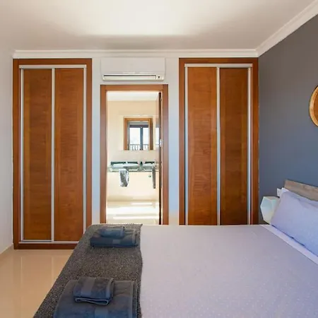 Cavendish With Sea Views And Heatable Pool Close To Flamingo Beach Villa